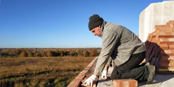 Installation de zinguerie sur toiture